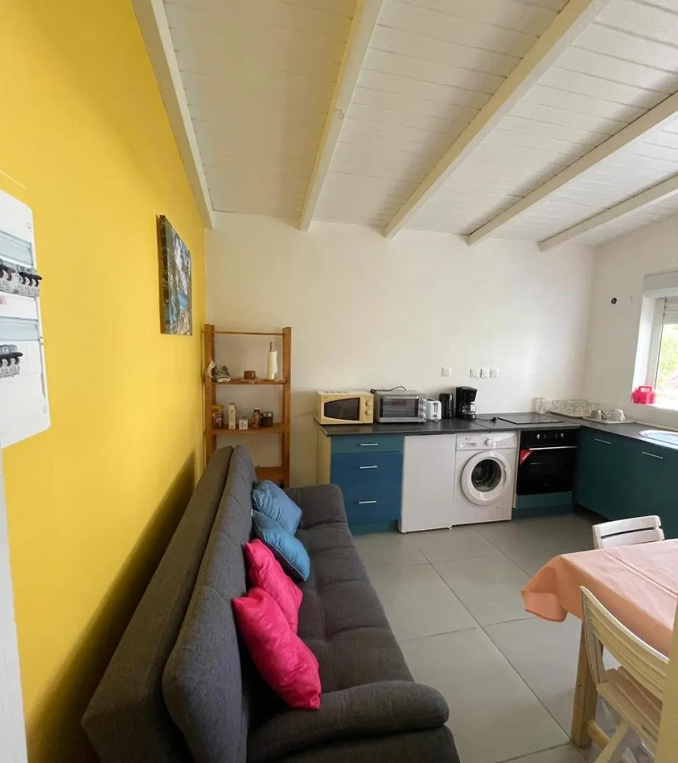 2 L'Oranger, Residence De Depart De Vos Escapades Le Moule 0*,